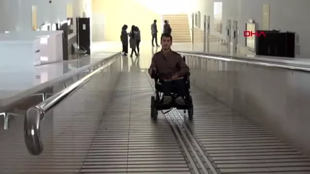Adıyaman kampanya yapıp arkadaşları için akülü sandalye aldılar
