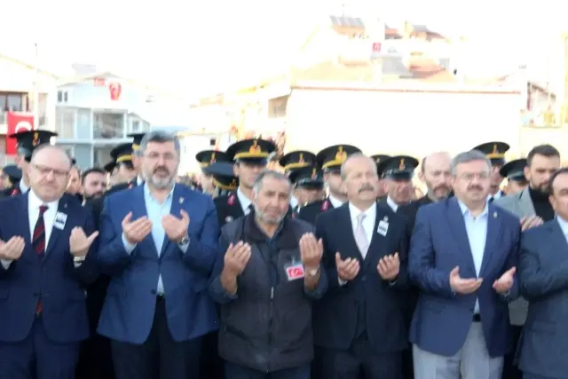 Barış Pınarı şehidi memleketinde son yolculuğuna uğurlandı