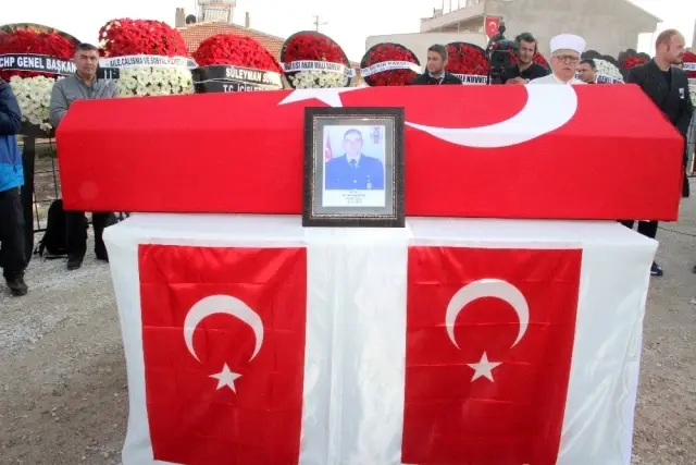 Barış Pınarı şehidi memleketinde son yolculuğuna uğurlandı