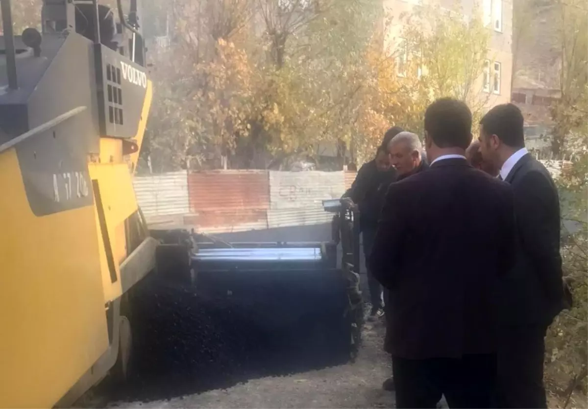 Belediye başkan yardımcıları çalışmaları denetledi