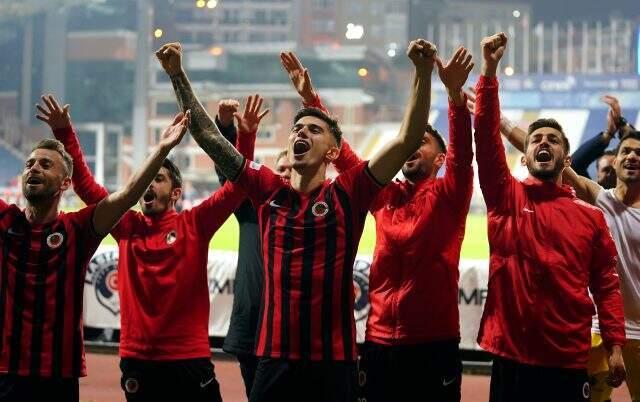 Gençlerbirliği, Kasımpaşa'yı 2-1 yendi