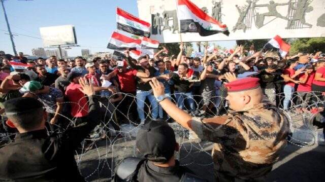 Irak'taki protestolarda kanlı gece: 7 ölü