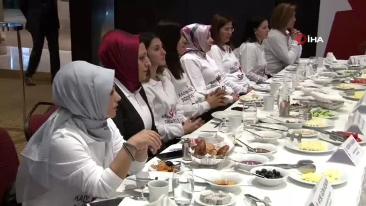 Öz İplik İş Sendikası Genel Başkanı Rafi Ay, 'Son bir yılda kadın istihdamının en fazla arttığı...