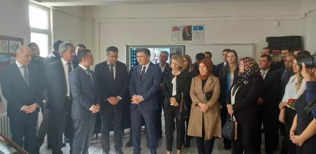 Şehit öğretmen Aybüke Yalçın Öğretmenler Günü'nde anıldı Şehit öğretmen Aybüke Yalçın Öğretmenler Günü'nde anıldı