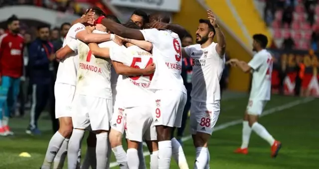 Sivasspor, Kayserispor'u 4-1 mağlup etti!