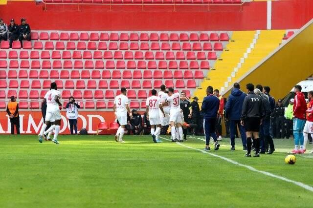 Son Dakika: Sivasspor, Kayserispor'u 4-1 mağlup etti!