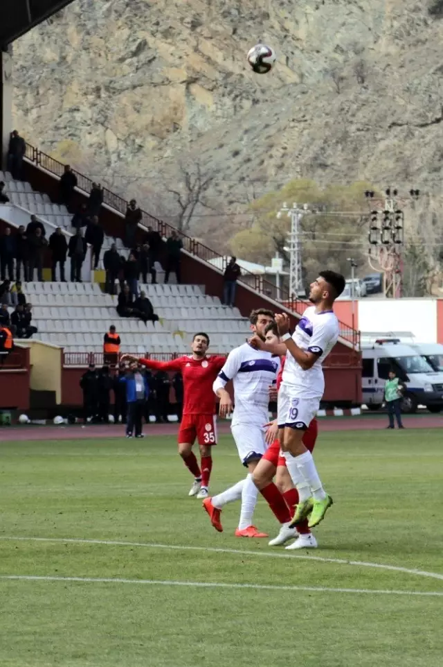 TFF 2. Lig: Gümüşhanespor: 2 - Hacettepespor: 3 TFF 2. Lig: Gümüşhanespor: 2 - Hacettepespor: 3