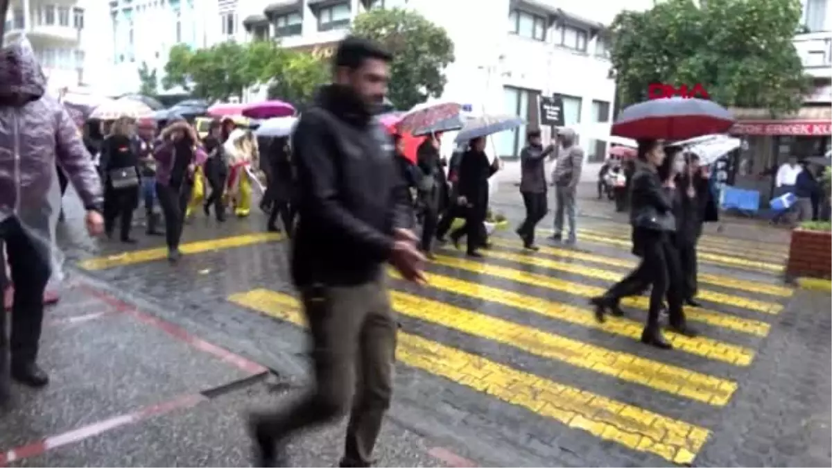 Aydın'da kadına şiddete tepki yürüyüşü