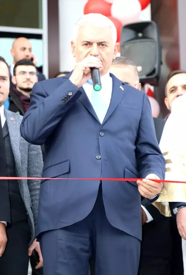 Binali Yıldırım: Türkiye, izleyen değil, karar veren konuma gelmiştir