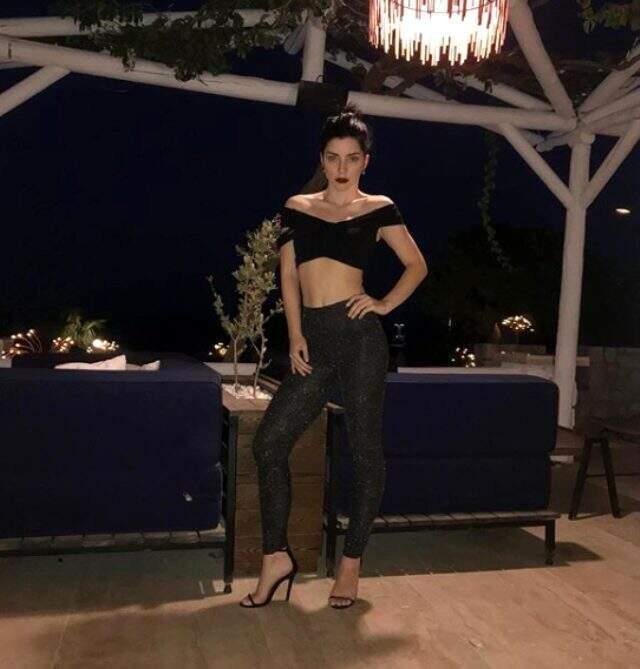 Merve Boluğur, yasamsal medya hesabından bütün arkadaşlarını sildi