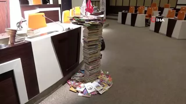 Minik Mahir, 4 ayda bin 53 kitap okuyup Guinness Rekorlar Kitabına girdi Minik Mahir, 4 ayda bin 53 kitap okuyup Guinness Rekorlar Kitabına girdi
