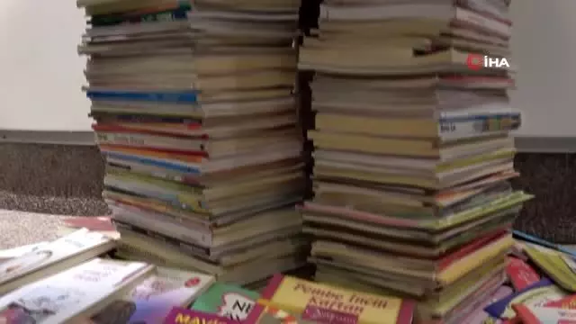 Minik Mahir, 4 ayda bin 53 kitap okuyup Guinness Rekorlar Kitabına girdi Minik Mahir, 4 ayda bin 53 kitap okuyup Guinness Rekorlar Kitabına girdi