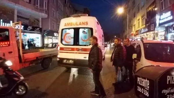 Motosiklete çarpıp kaçan sürücüyü polis yakaladı Motosiklete çarpıp kaçan sürücüyü polis yakaladı