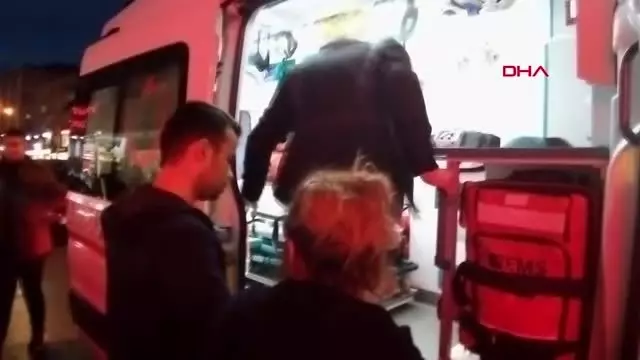Motosiklete çarpıp kaçan sürücüyü polis yakaladı Motosiklete çarpıp kaçan sürücüyü polis yakaladı