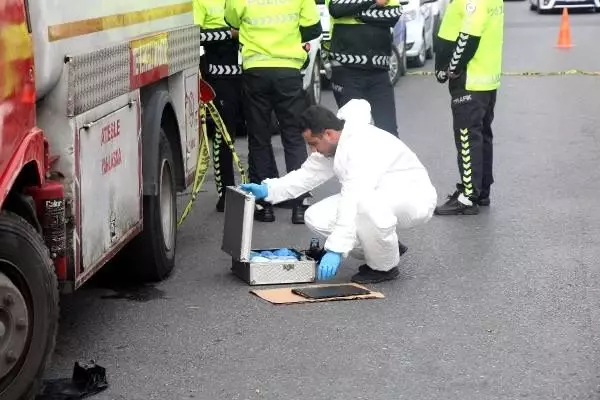 Sarıyer'de arızalı yakıt tankerini tamir etmeye çalışan sürücünün feci ölümü Sarıyer'de arızalı yakıt tankerini tamir etmeye çalışan sürücünün feci ölümü