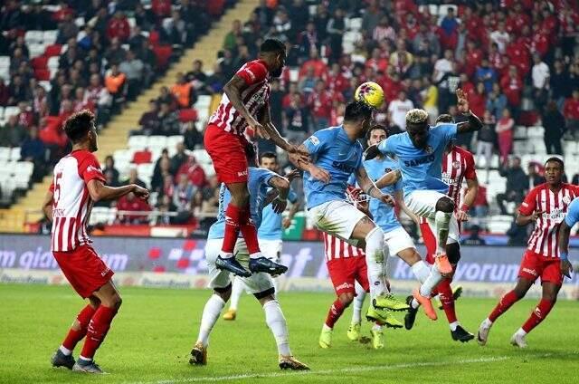 Son Dakika: Antalyaspor, Gaziantep ile 1-1 berabere kaldı