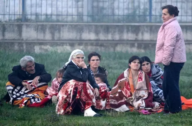 Arnavutluk depreminde ölü sayısı 9'a yükseldi