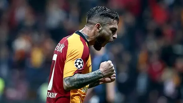 Galatasaray'da bu sezon Avrupa'daki ilk gol Adem Büyük'ten geldi!