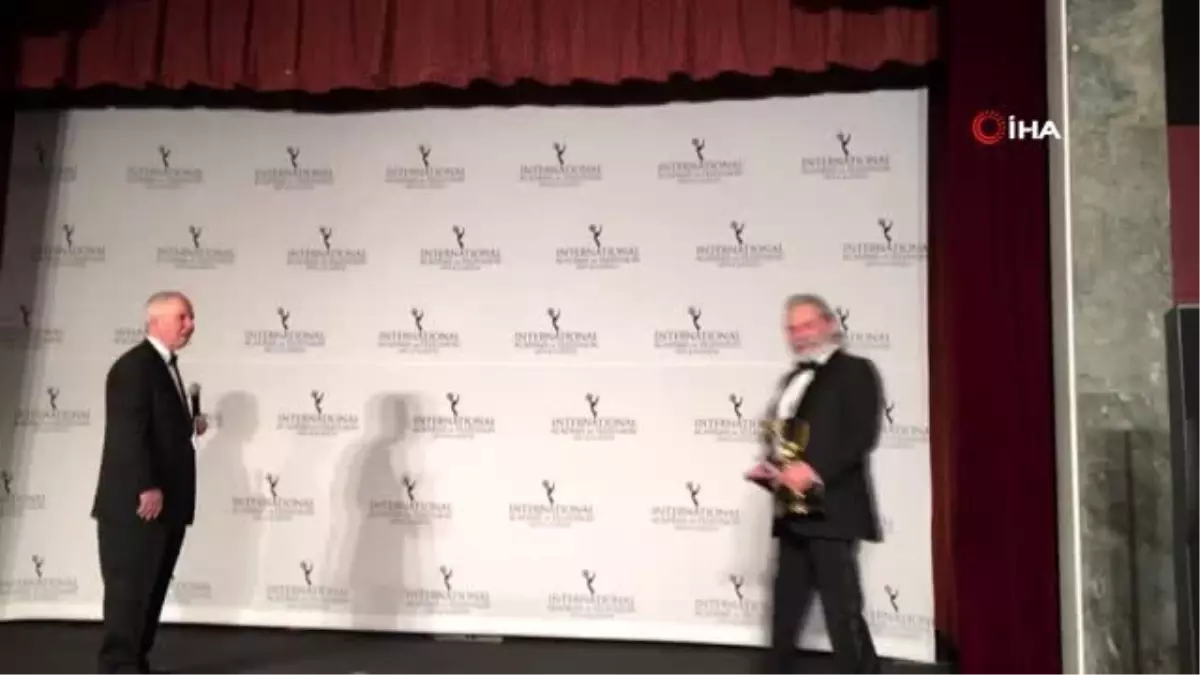Haluk Bilginer, 47. Uluslararası Emmy Ödülleri'nde Şahsiyet dizisinde göstermiş olduğu performanla...