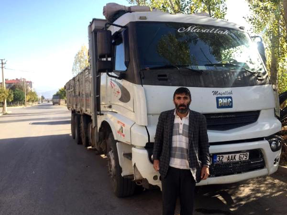 Hırsızları caydırmak için taktırdığı kamera da çare olmadı!