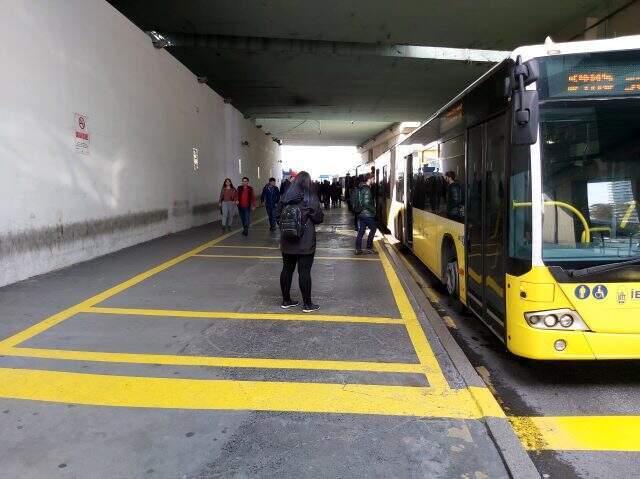 Metrobüste işaretli bekleme dönemi başladı