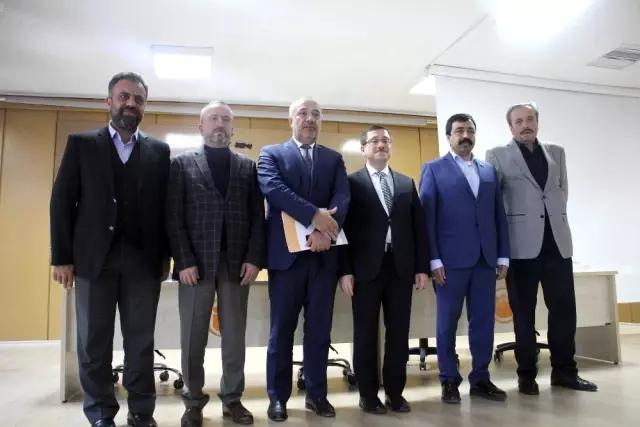 'Modernizm, Aile ve Geleceğimiz Paneli' düzenlendi 'Modernizm, Aile ve Geleceğimiz Paneli' düzenlendi