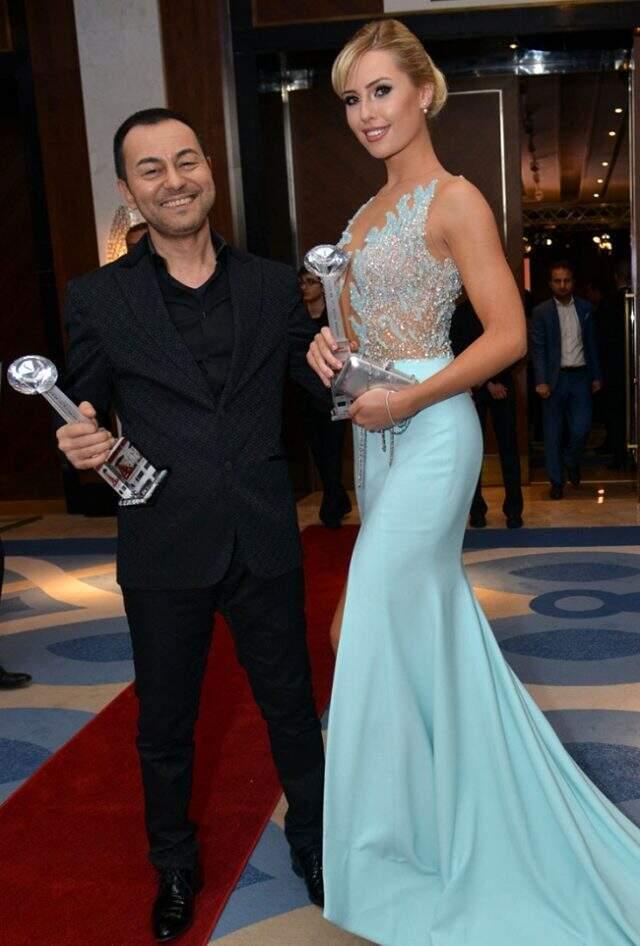 Serdar Ortaç'tan, Chloe Loughnan ile tekrar İzdivaç ediyor iddiasına yanıt