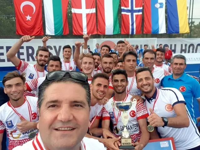 Gaziantep Polisgücü Süper Lig'de namağlup lider Gaziantep Polisgücü Süper Lig'de namağlup lider