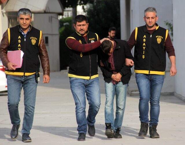 Genç kadının çığlığı kapkaççıyı yakalattı