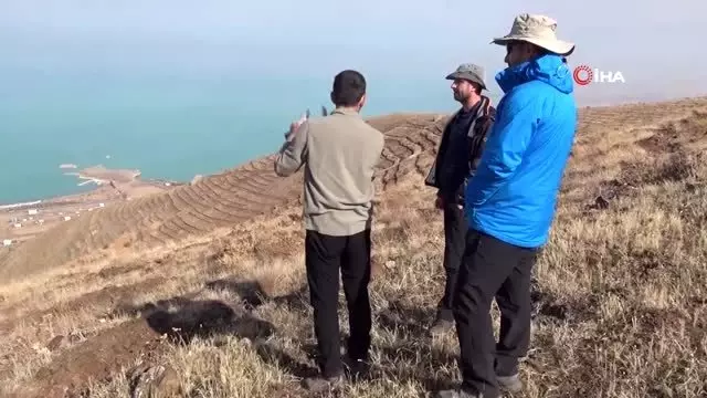 Gevaşlı çocuklar ve gençler ilk defa paraşütle uçtu Gevaşlı çocuklar ve gençler ilk defa paraşütle uçtu