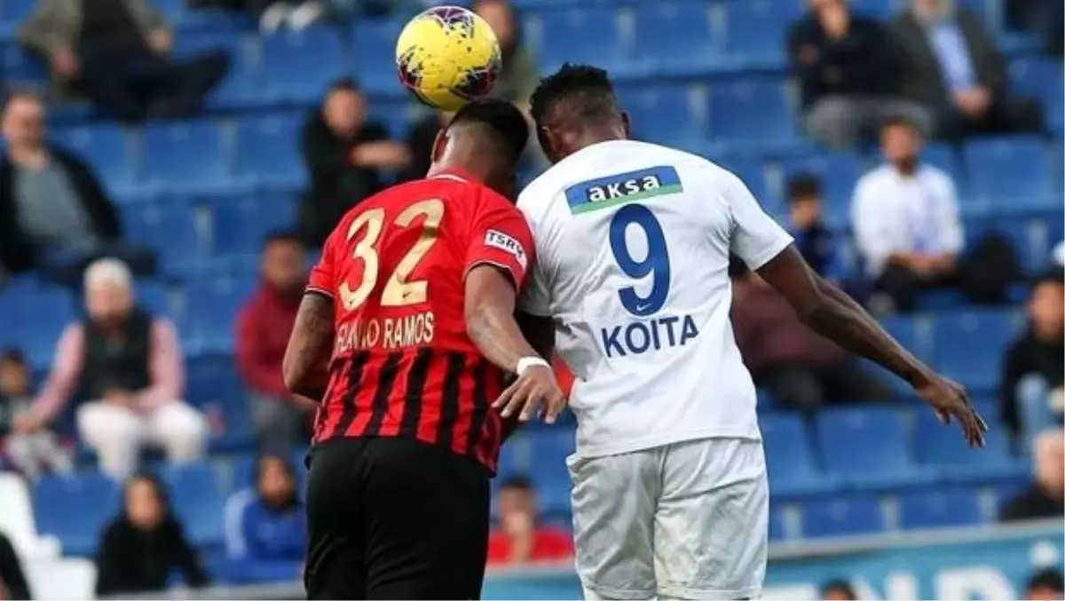 Kasımpaşa'nın evinde yüzü gülmüyor