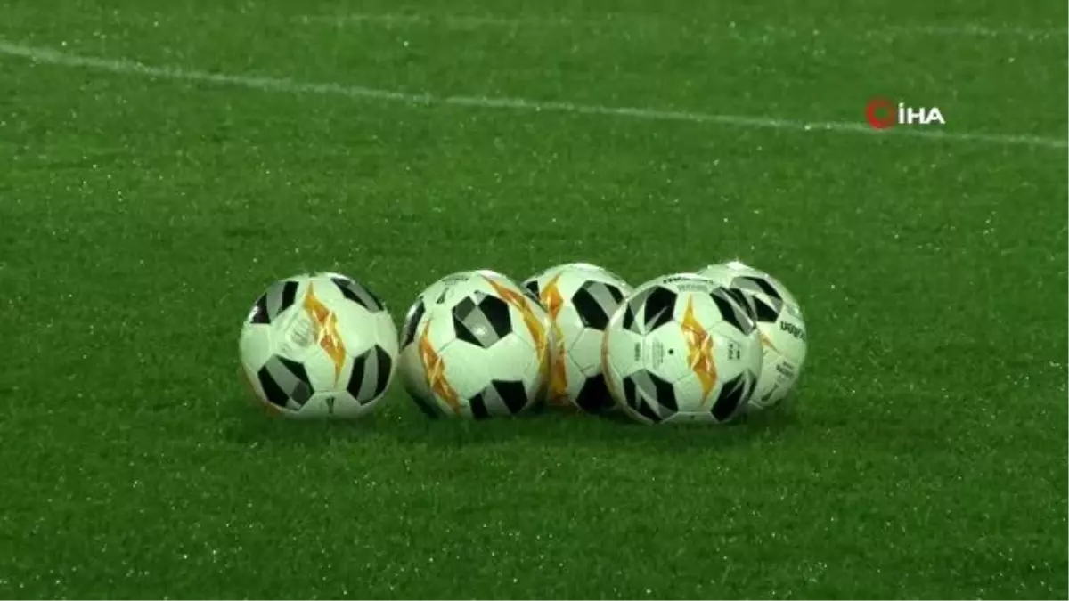 Medipol Başakşehir, Roma maçı hazırlıklarını tamamladı