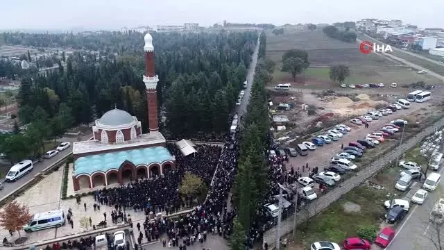 Sahte Peygamber İskender Evrenosoğlu defnedildi