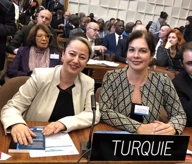 UNESCO'da mültecilerin Türkiye'deki yükseköğrenimlerini anlattılar UNESCO'da mültecilerin Türkiye'deki yükseköğrenimlerini anlattılar