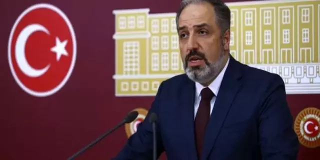AK Parti'den istifa eden Yeneroğlu'ndan 'güçbirliği' çıkışı: Güçlü birliktelikler içerisinde hareket etmek gerek AK Parti'den istifa eden Yeneroğlu'ndan 'güçbirliği' çıkışı: Güçlü birliktelikler içerisinde hareket etmek gerek