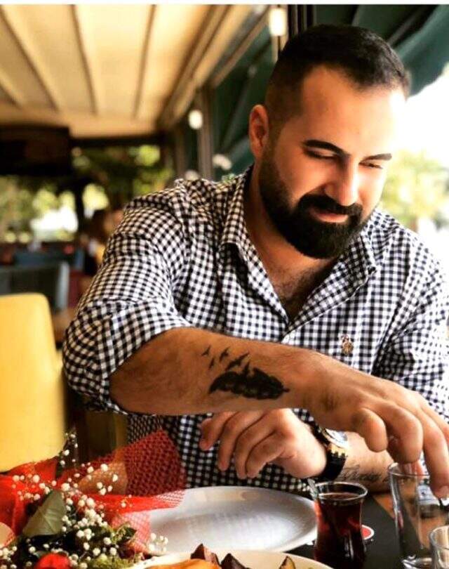 Aracının camına 'siyanür' notu astı! Eski CHP Gençlik Kolları Başkanı ölü bulundu
