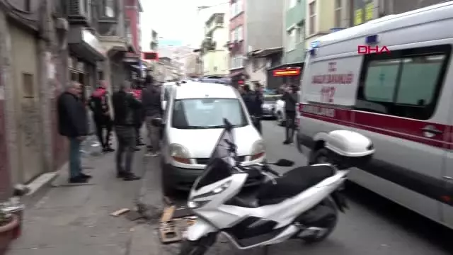 Beyoğlu'nda internet kafeye silahlı saldırı 5 yaralı