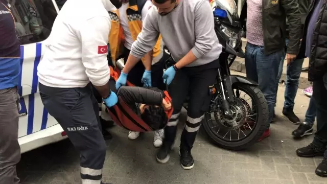 Beyoğlu'nda kimliği belirsiz kişi veya kişiler internet kafe taradı.