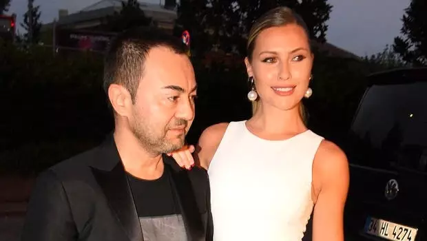 Chloe Loughnan: Helalleştik bir daha asla! Chloe Loughnan: Helalleştik bir daha asla!