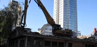 İzmir'de yüksek yapı tartışması; Kadifekale'den bile yüksek olacak