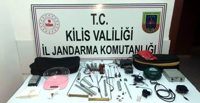 Kaçak kazı yapan kişiye jandarmadan suçüstü Kaçak kazı yapan kişiye jandarmadan suçüstü