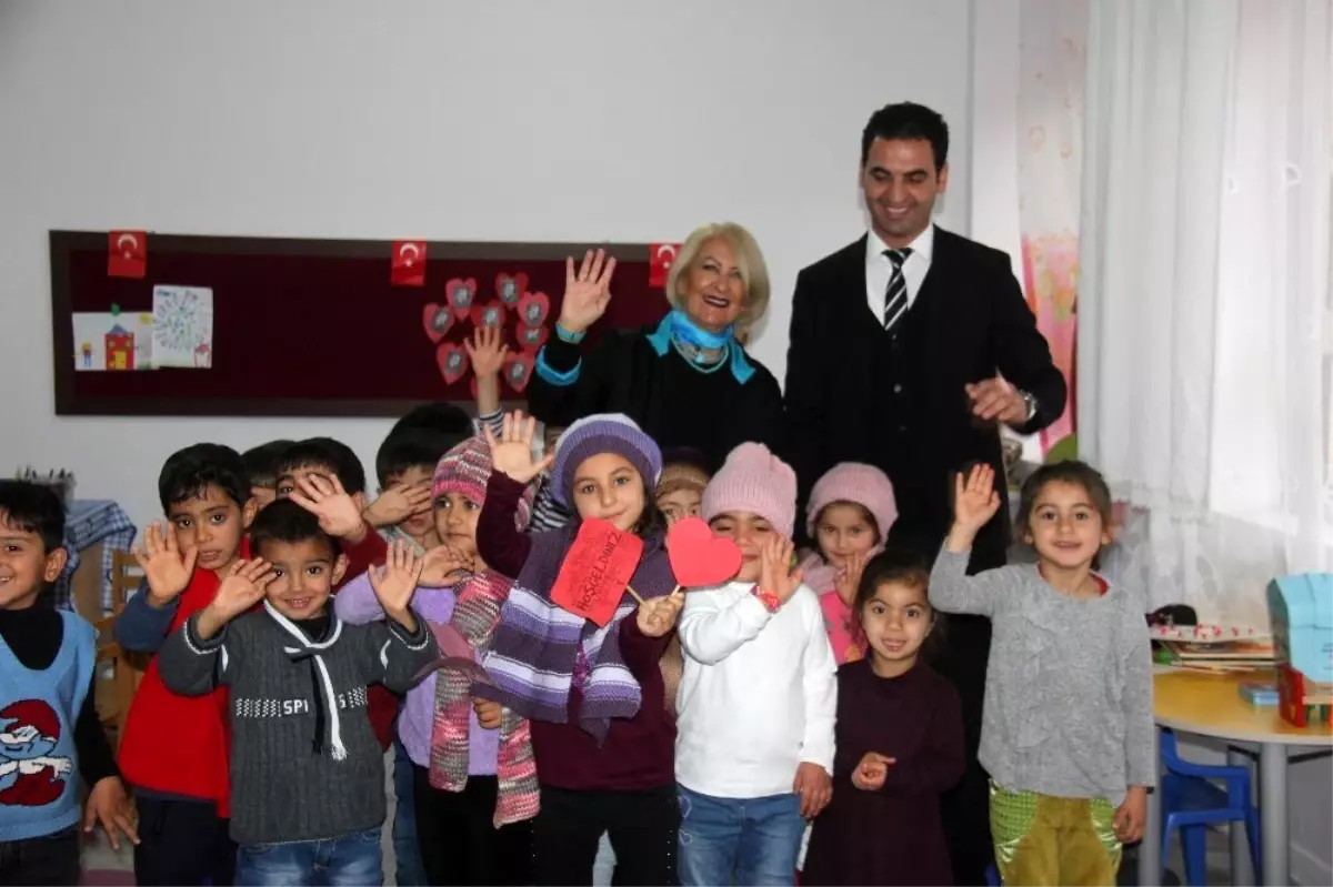 Kanada'dan Bingöl'e gönül köprüsü