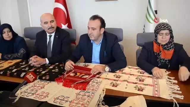 'Karacakılavuz Dokuması' tescillendi 'Karacakılavuz Dokuması' tescillendi