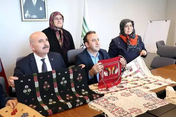Karacakılavuz el dokumasına coğrafi işaret Karacakılavuz el dokumasına coğrafi işaret