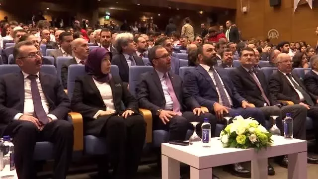 Kasapoğlu: Milli sporcular, vakıf üniversitelerinde ücretsiz olarak eğitim görme fırsatına...