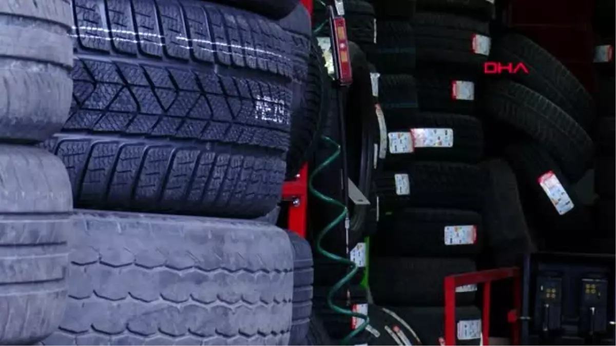 Lastikçilerde kış lastiği yoğunluğu... kurala uymayan sürücülere 625 lira ceza kesilecek