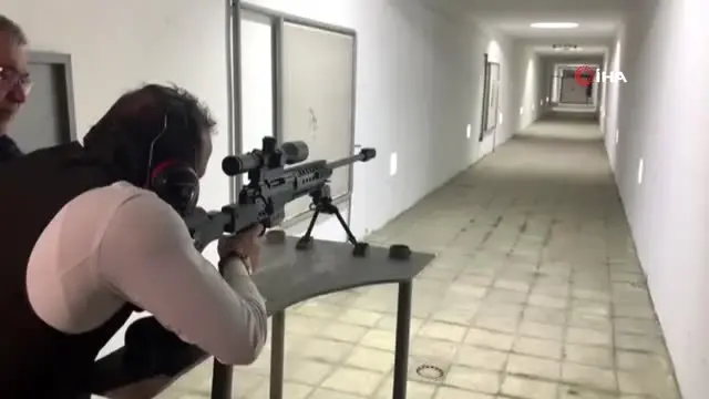 NATO'nun belirlediği 42 testi geçen dünyadaki tek tüfeği milletvekilleri böyle test etti NATO'nun belirlediği 42 testi geçen dünyadaki tek tüfeği milletvekilleri böyle test etti