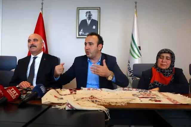 Tekirdağ'a özgü 'Karacakılavuz dokuması' coğrafi işaret aldı Tekirdağ'a özgü 'Karacakılavuz dokuması' coğrafi işaret aldı