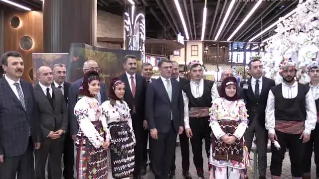 Tokat'ın kültürü ve yemekleri İstanbul Havalimanı'nda tanıtıldı Tokat'ın kültürü ve yemekleri İstanbul Havalimanı'nda tanıtıldı