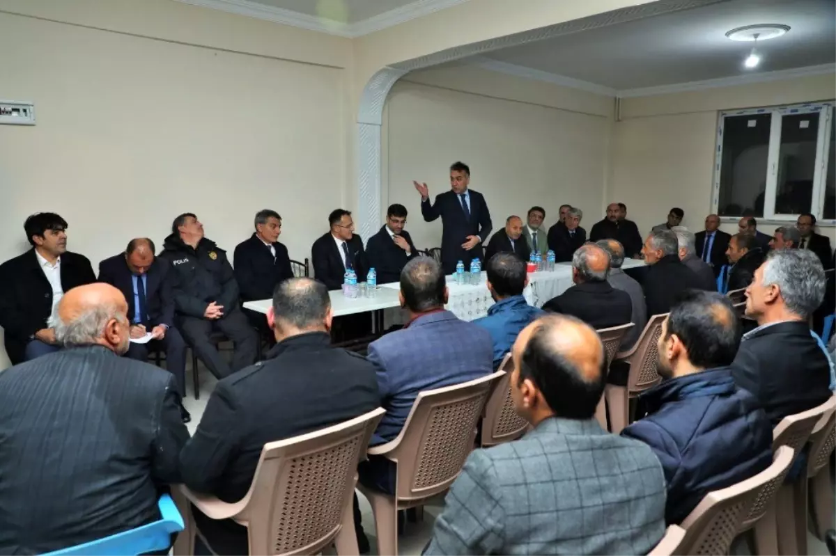 Vali Çağatay'dan 'halk' toplantısı